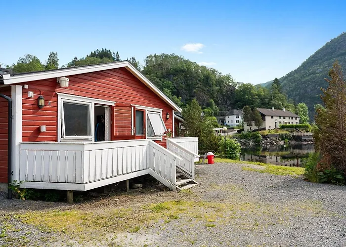 Κάμπινγκ Grimen 3*